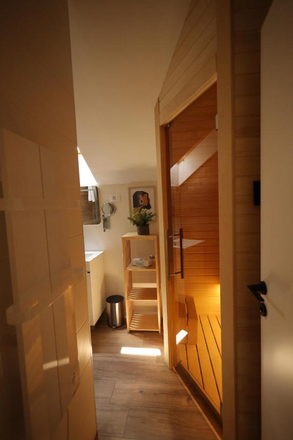 Royal Wellness And Spa Ruma Exterior foto