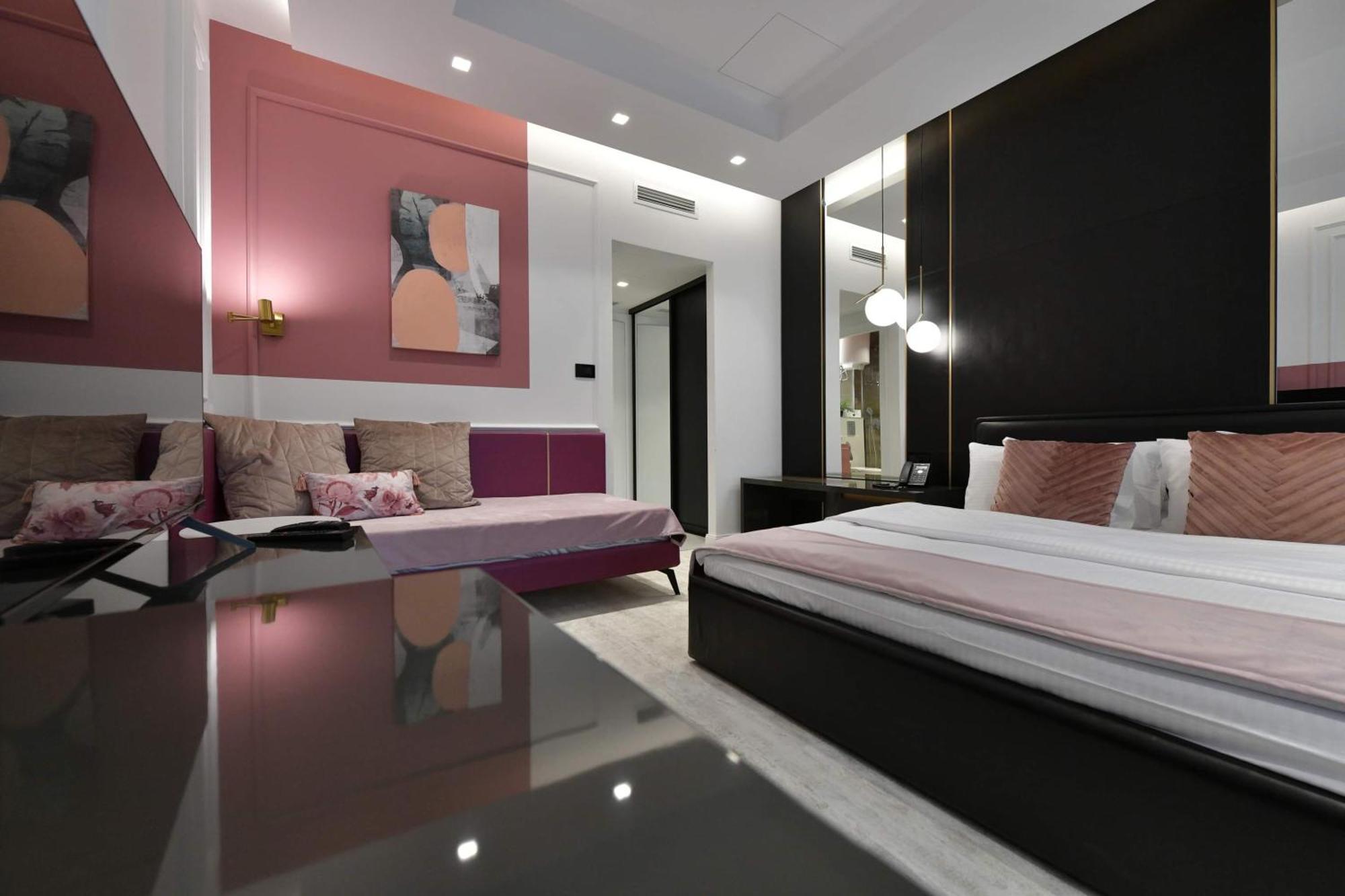 Royal Wellness And Spa Ruma Exterior foto
